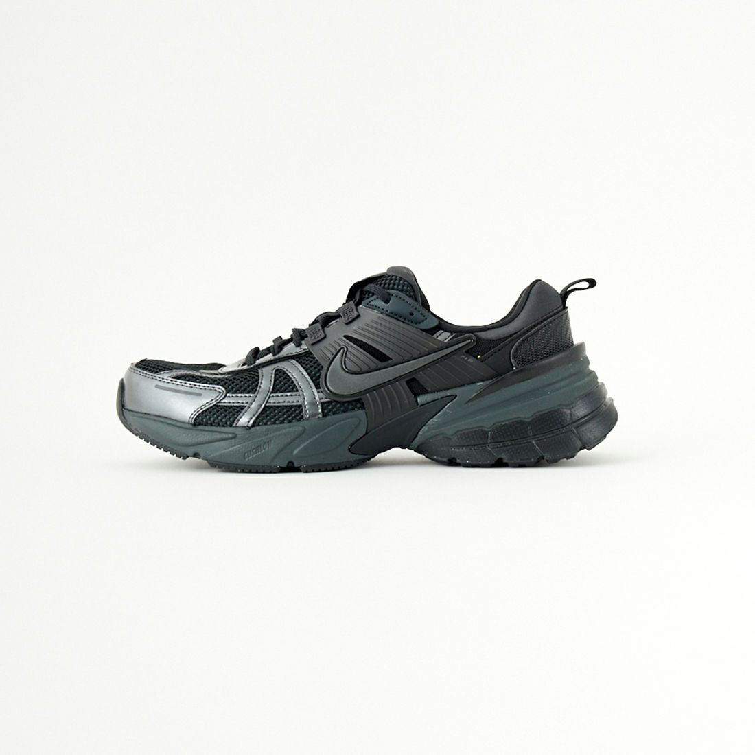 001 BLACK