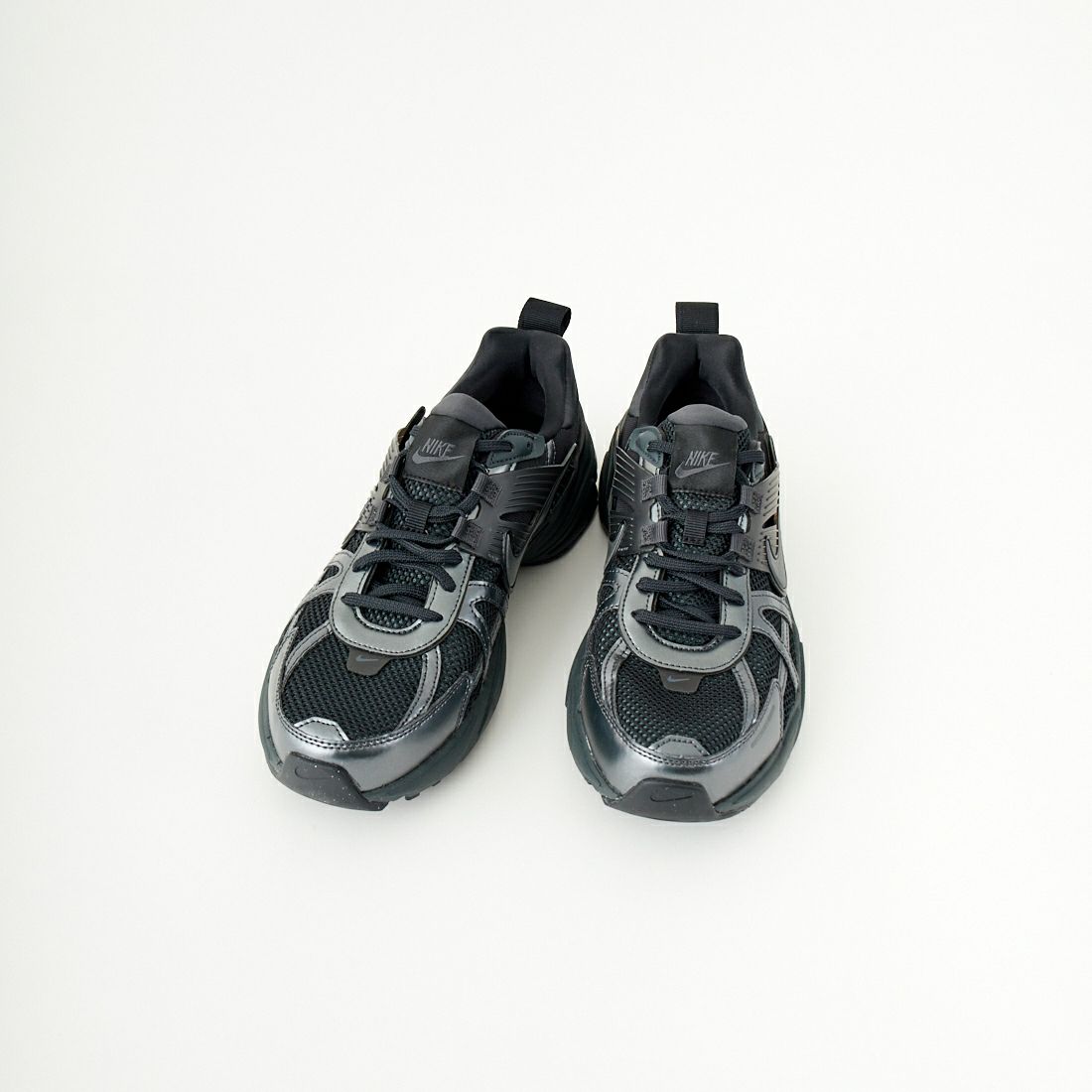 NIKE [ナイキ] V2K ラン [HJ4497] 001 BLACK
