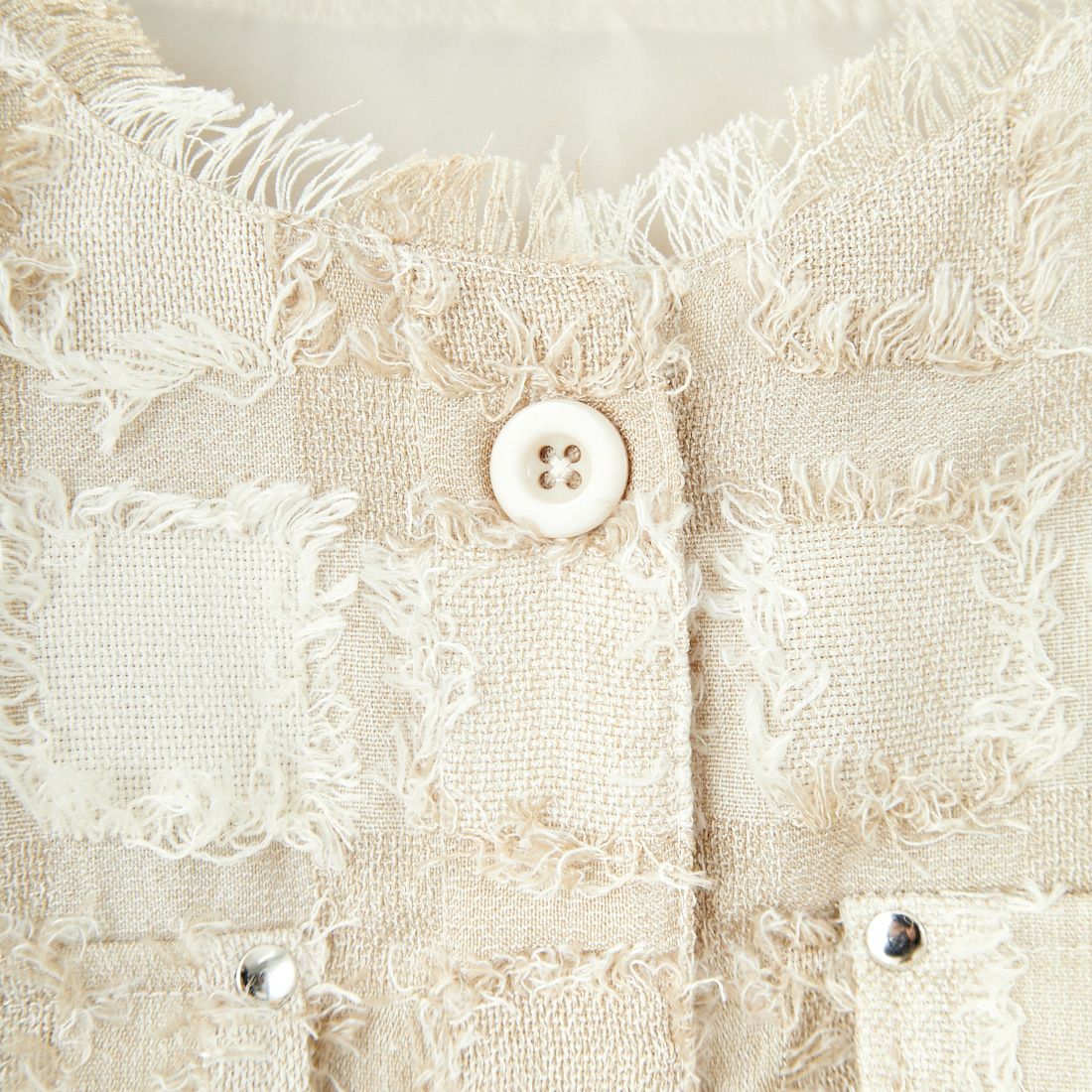 nenom [ネノム] ブロックフェザー ショートベスト [NE25112012] 22 BEIGE