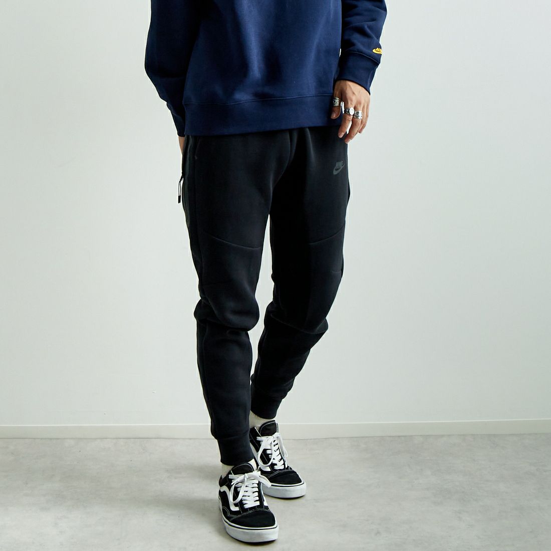 010 BLACK&&モデル身長：179cm 着用サイズ：L&&