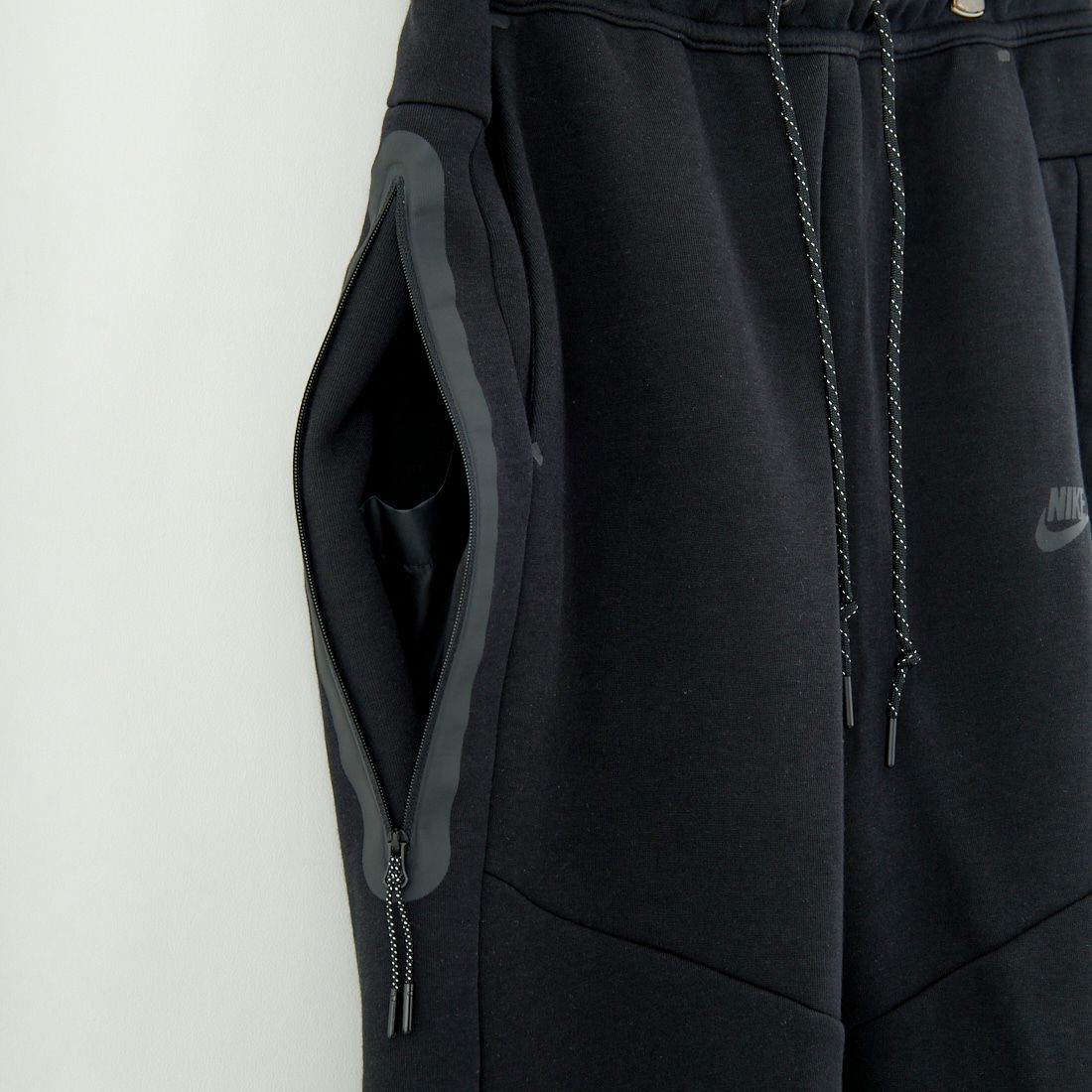 NIKE [ナイキ] テックフリースジョガーパンツ [HV0960] 010 BLACK
