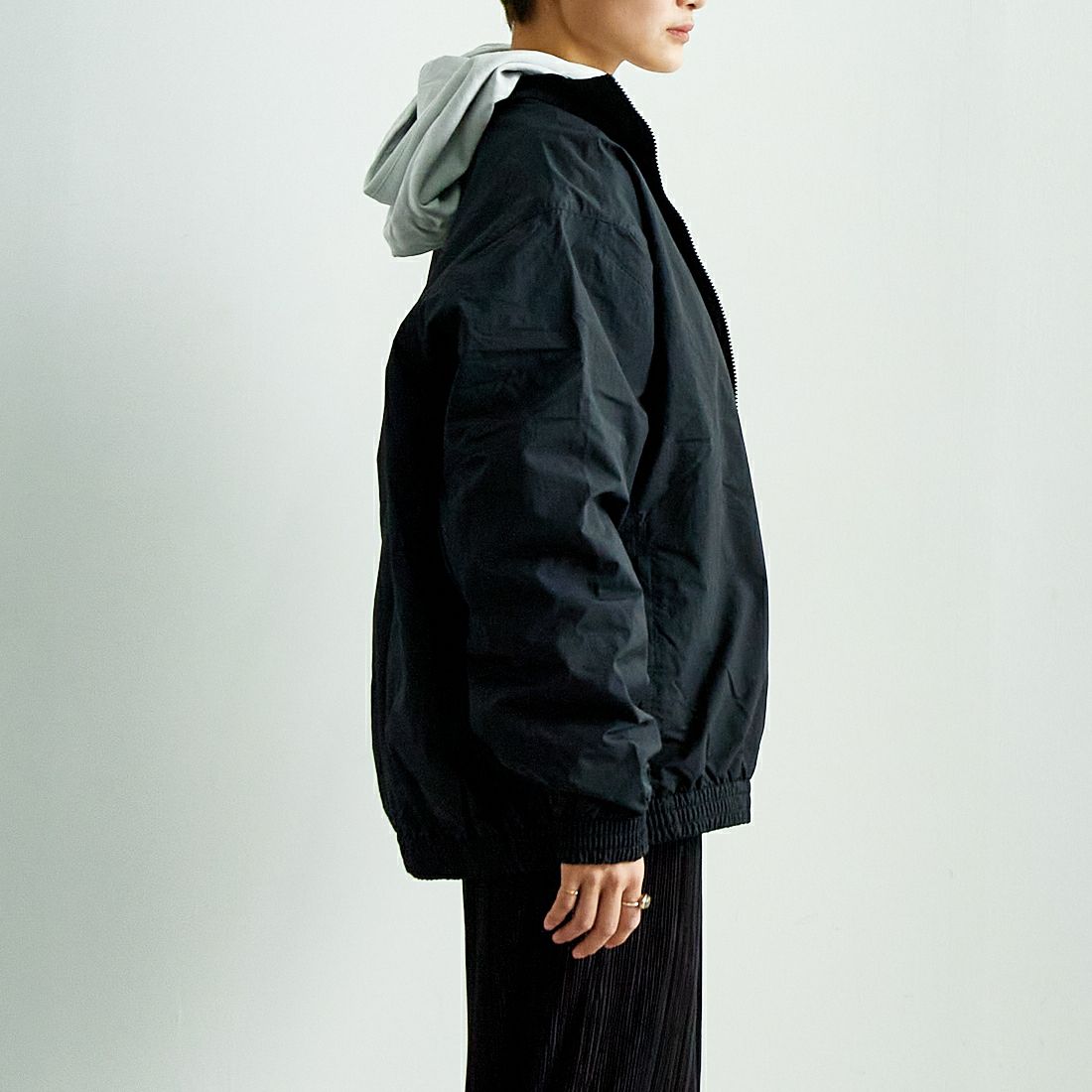 NIKE [ナイキ] クラブ ウーヴントラックジャケット [HQ6110] 010 ﾌﾞﾗｯｸ &&モデル身長：160cm 着用サイズ：S&&