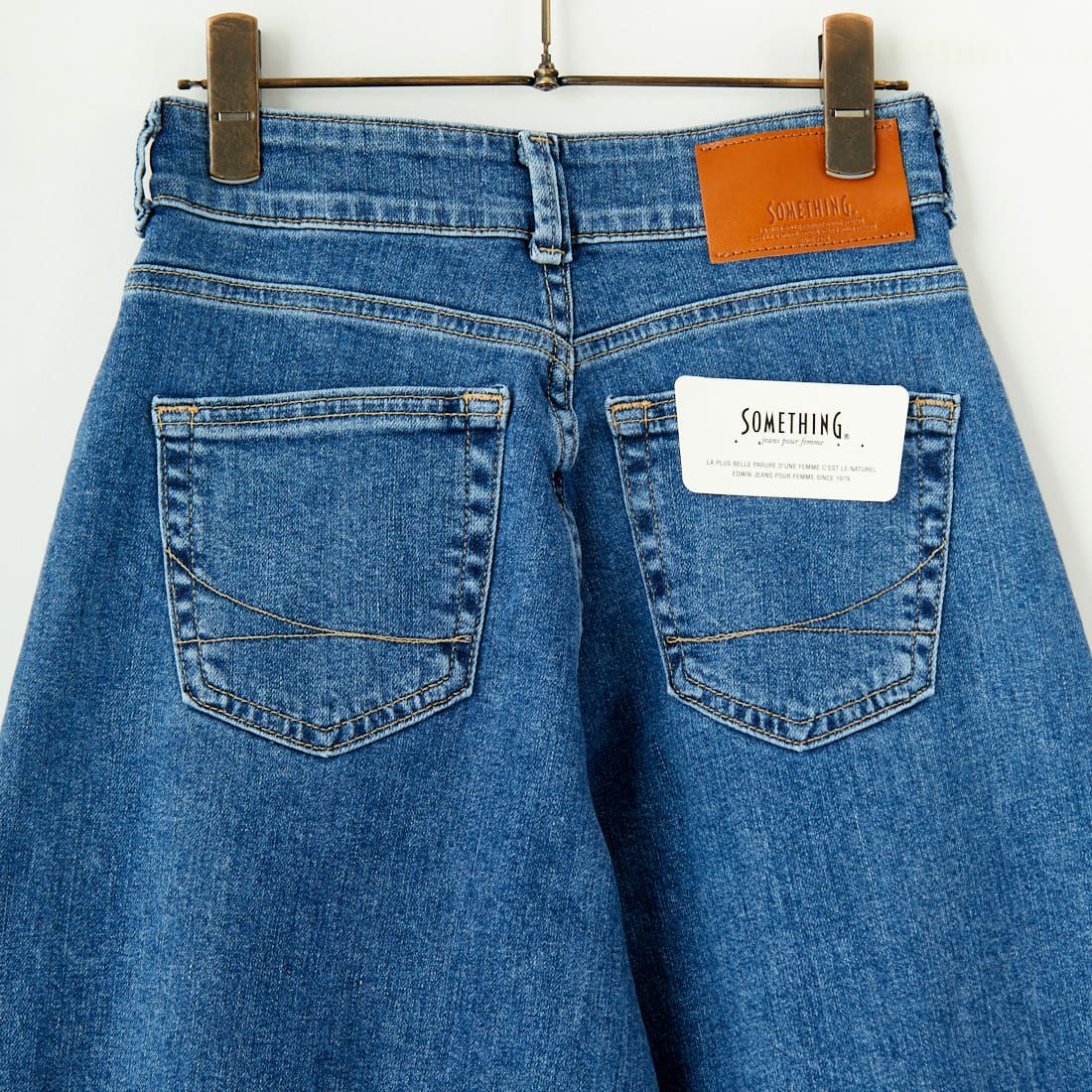 SOMETHING [サムシング] HANAタックカーブデニムパンツ [SEA880] 98 L.BLUE