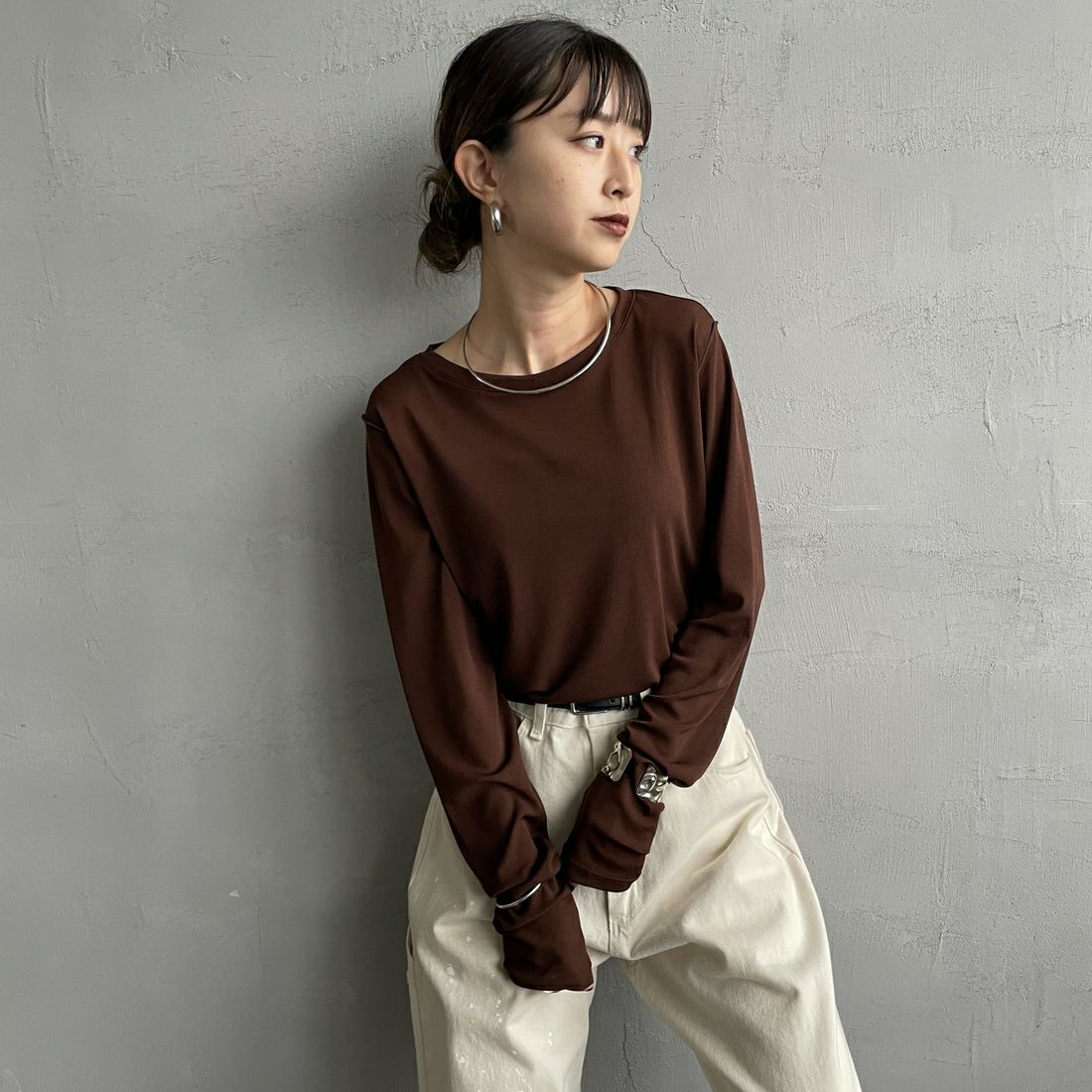 28 BROWN&&モデル身長：150cm 着用サイズ：F&&