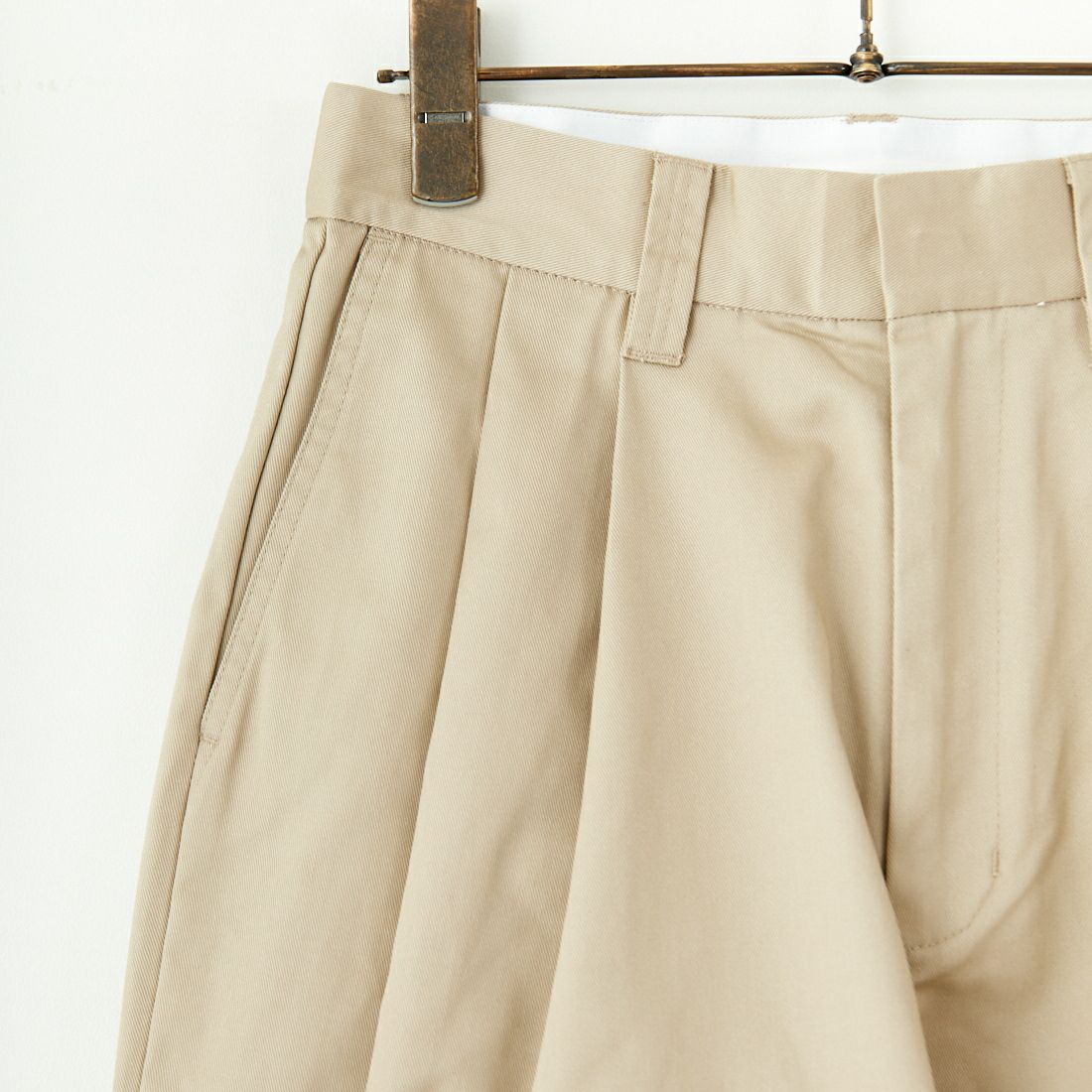 Jeans Factory Clothes [ジーンズファクトリークローズ] 2タックチノパンツ [IN13-PT-5] ﾍﾞｰｼﾞｭ