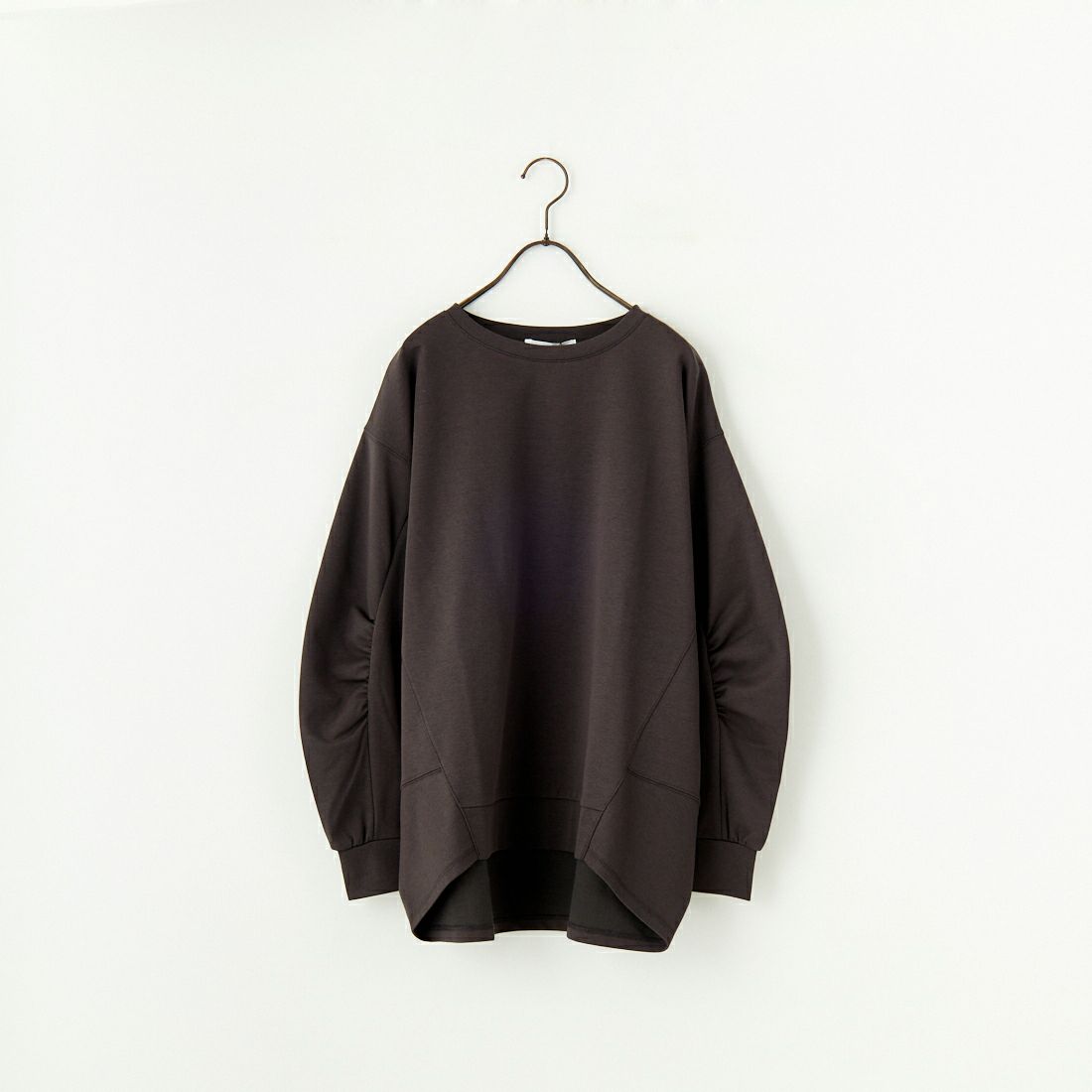Maison de L'allure [メゾン ドゥ ラリュール] 袖ギャザー前後差バルーンプルオーバー [M25112007] 08 CHARCOA
