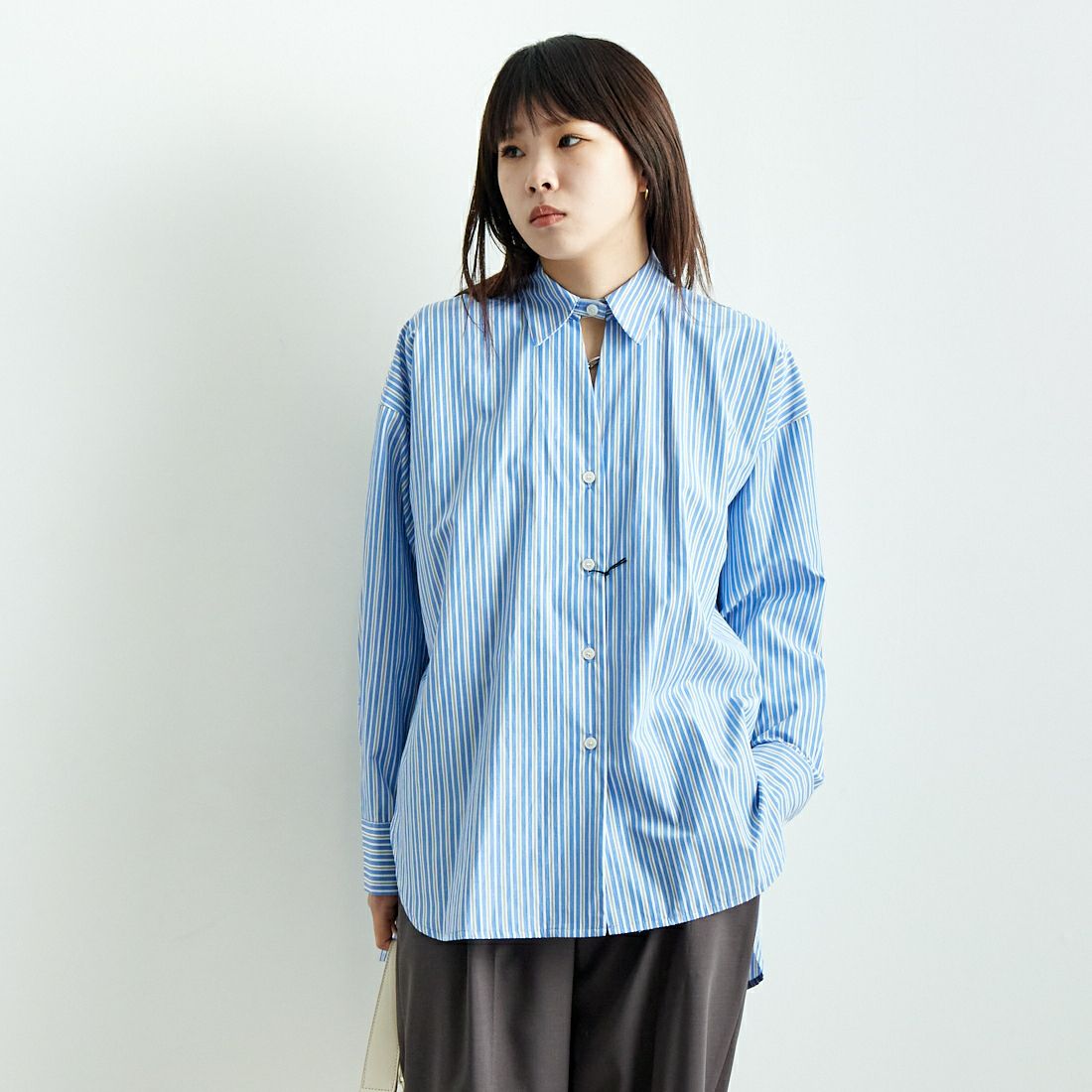 111 L/BLU&&モデル身長：167cm 着用サイズ：F&&