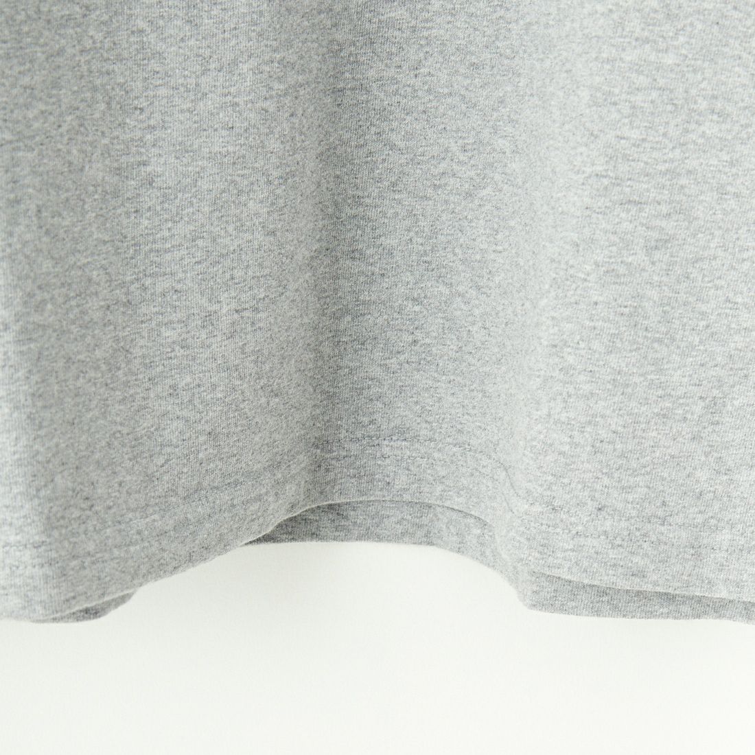 THE SHINZONE [ザ シンゾーン] フィクションTシャツ [25SMSCU12] 06 GRAY