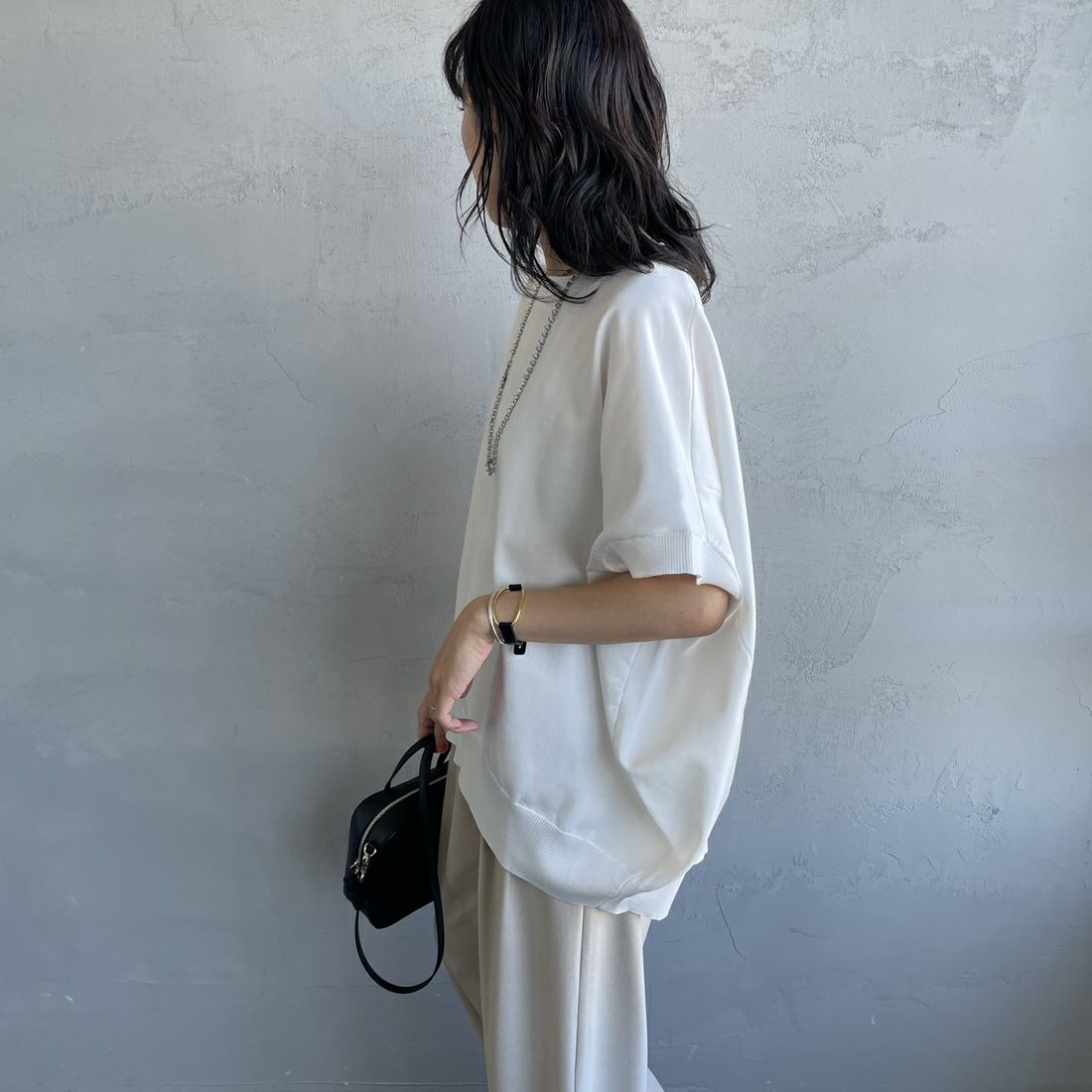 mizuiro ind [ミズイロインド] コクーンワイドベスト [1-220040] 11 OFF WHI &&モデル身長：160cm 着用サイズ：F&&