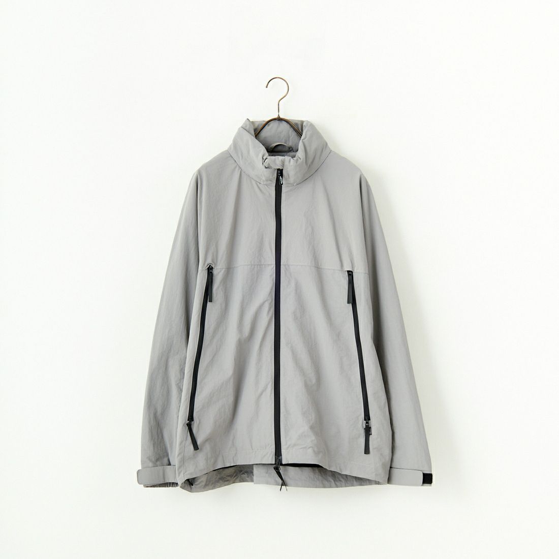 +phenix [プラスフェニックス] 別注 LEVEL7 ライトナイロンジャケット [POO-25023IN-JF] GRAY