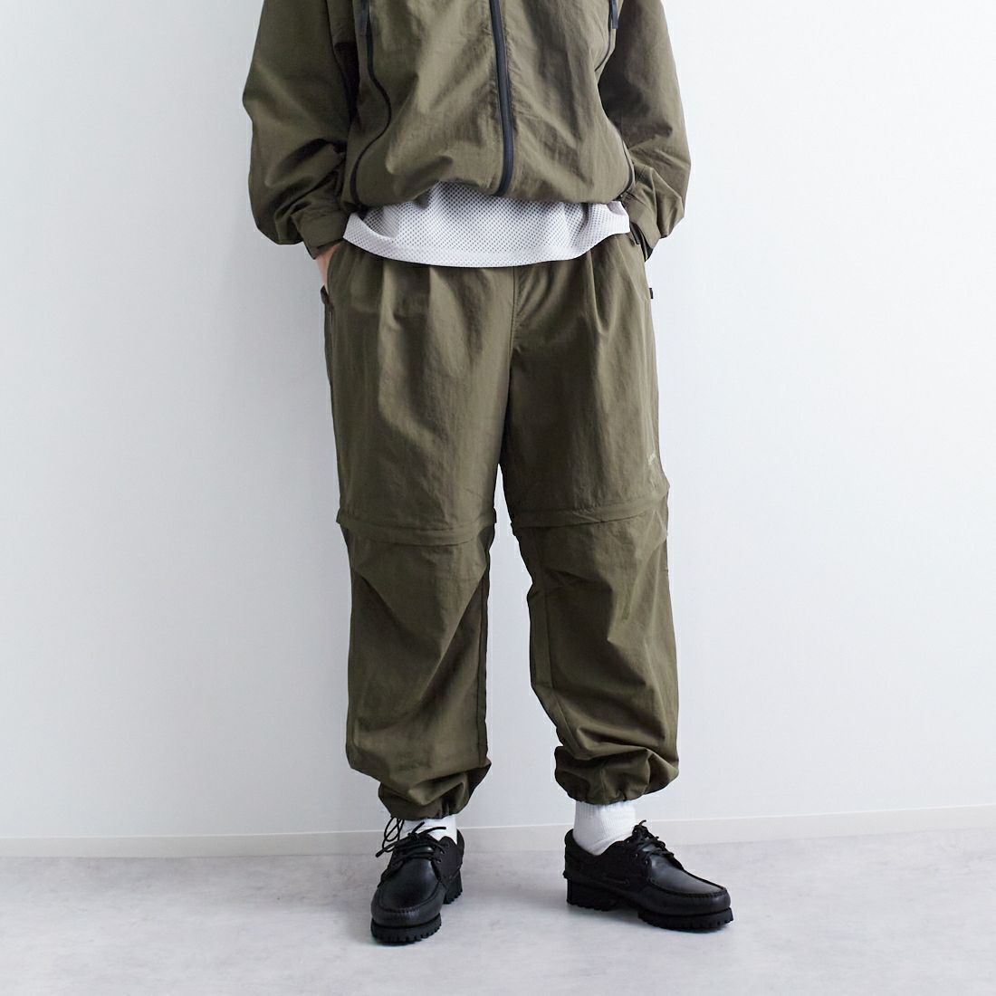 OLIVE&&モデル身長：179cm 着用サイズ：L&&