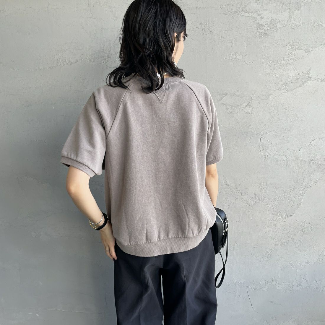 HANDTEX [ハンドテックス] 別注 ロゴプリント ラグランスリーブスウェット [HT7-CST-IN5-JF] ｸﾞﾚｰ &&モデル身長：160cm 着用サイズ：F&&