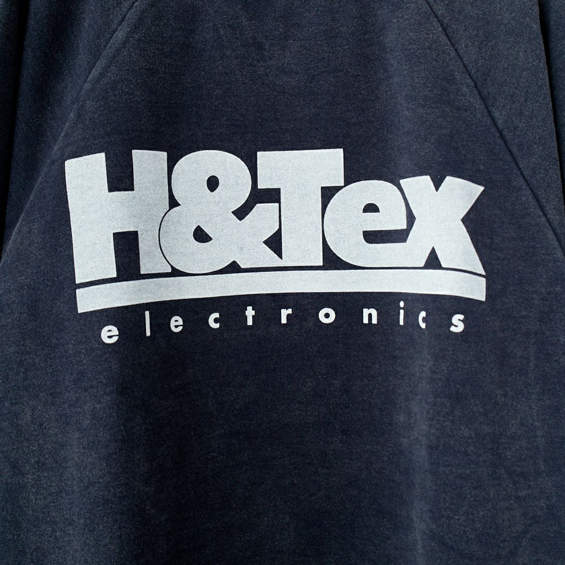 HANDTEX [ハンドテックス] 別注 ロゴプリント ラグランスリーブスウェット [HT7-CST-IN5-JF] ﾈｲﾋﾞｰ