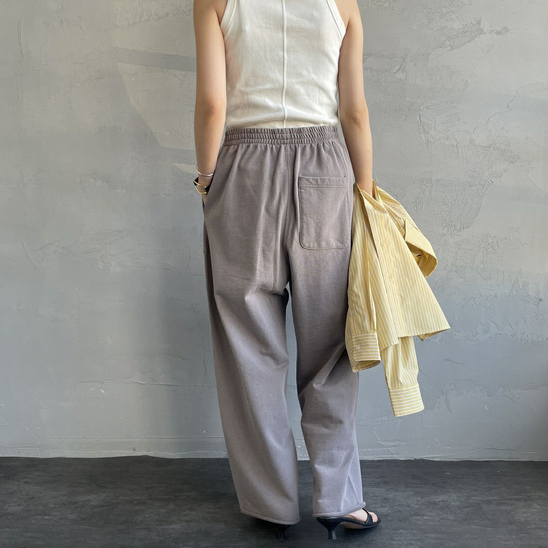 HANDTEX [ハンドテックス] 別注 ワンポイントロゴ ワイドストレートスウェットパンツ [HT1-PT-IN5-JF] ｸﾞﾚｰ &&モデル身長：160cm 着用サイズ：F&&