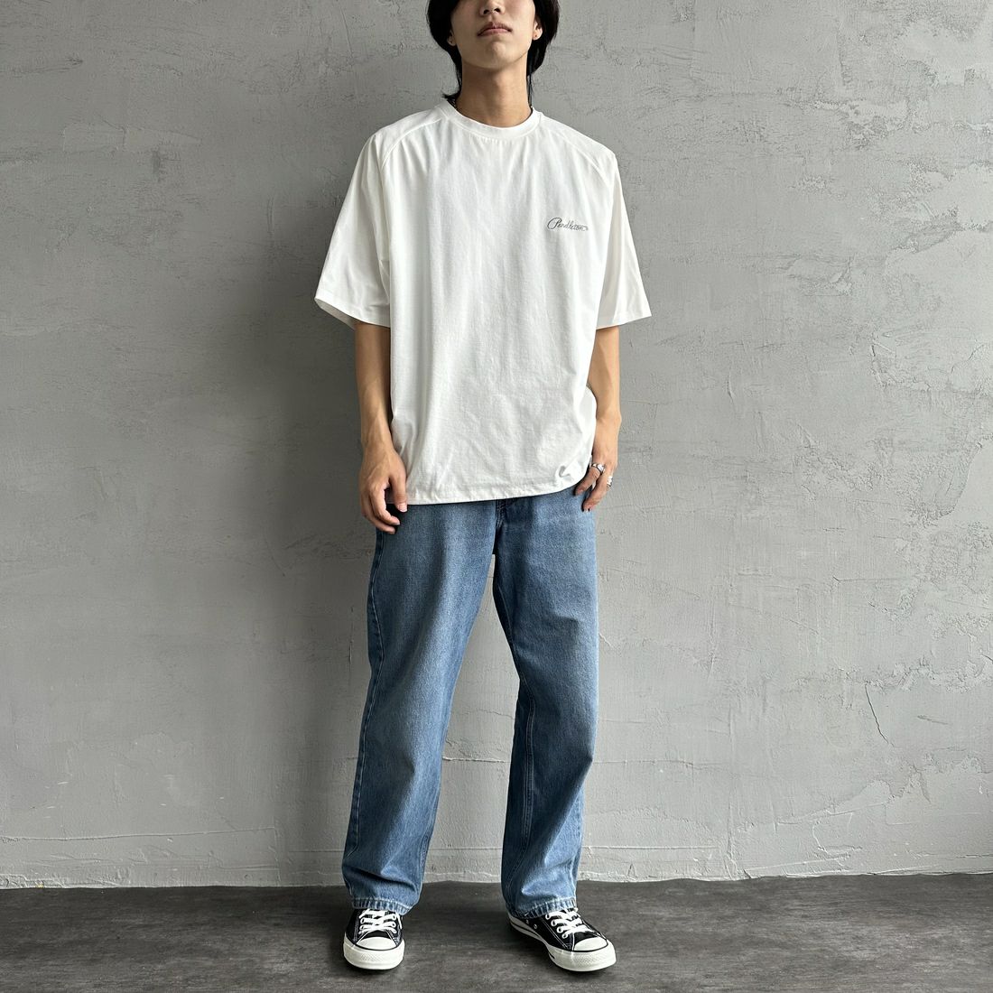 PENDLETON [ペンドルトン] 別注 ドローコード付き ネイティブ柄バックプリントTシャツ [5275-0204-JF] WHITE &&モデル身長：179cm 着用サイズ：XL&&