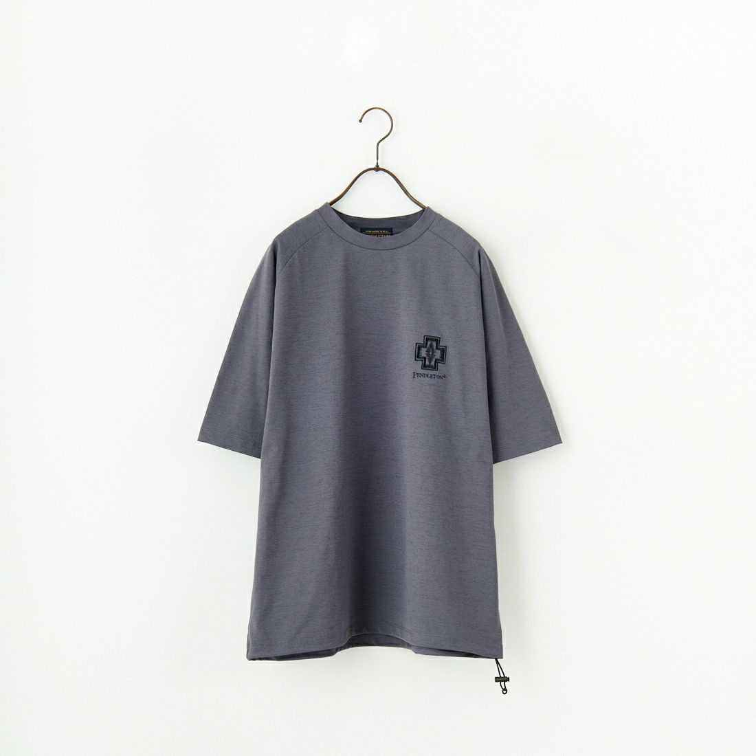 PENDLETON [ペンドルトン] 別注 ドローコード付き ネイティブ柄ワンポイントロゴ刺繍Tシャツ [5275-0205-JF] CHARCOAL