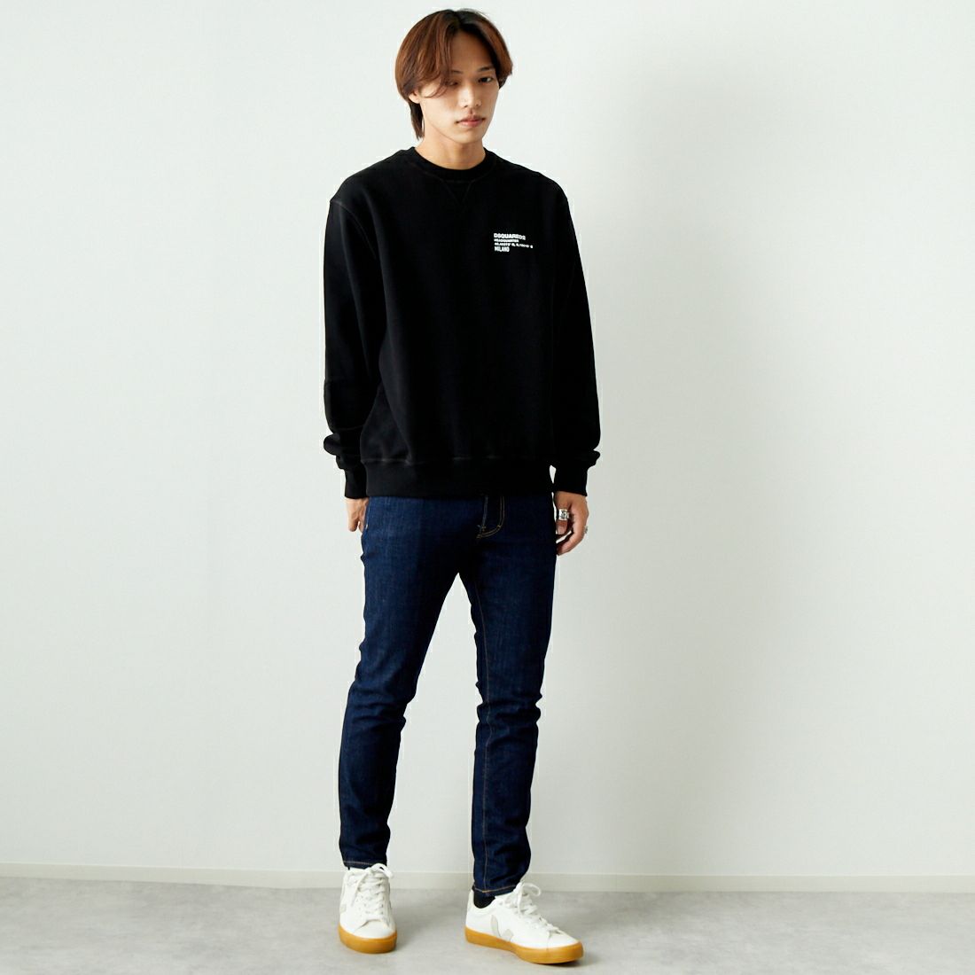 Dsquared2 [ディースクエアード] スケータージーンズ [74LB1425-30664] 470 NAVY B &&モデル身長：179cm 着用サイズ：46&&