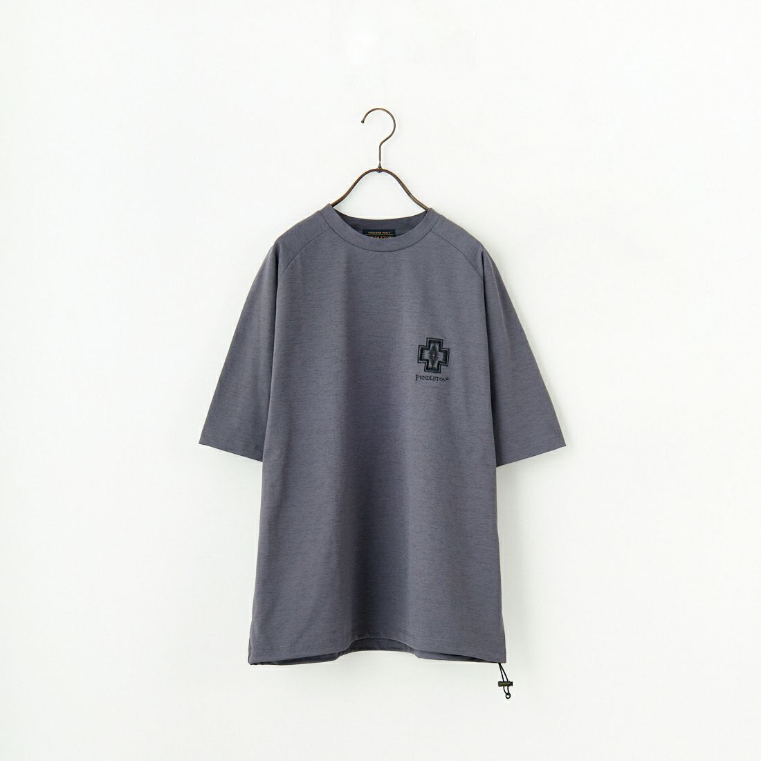 PENDLETON [ペンドルトン] 別注 ドローコード付き ネイティブ柄ワンポイントロゴ刺繍Tシャツ [5275-0205-JF] CHARCOAL