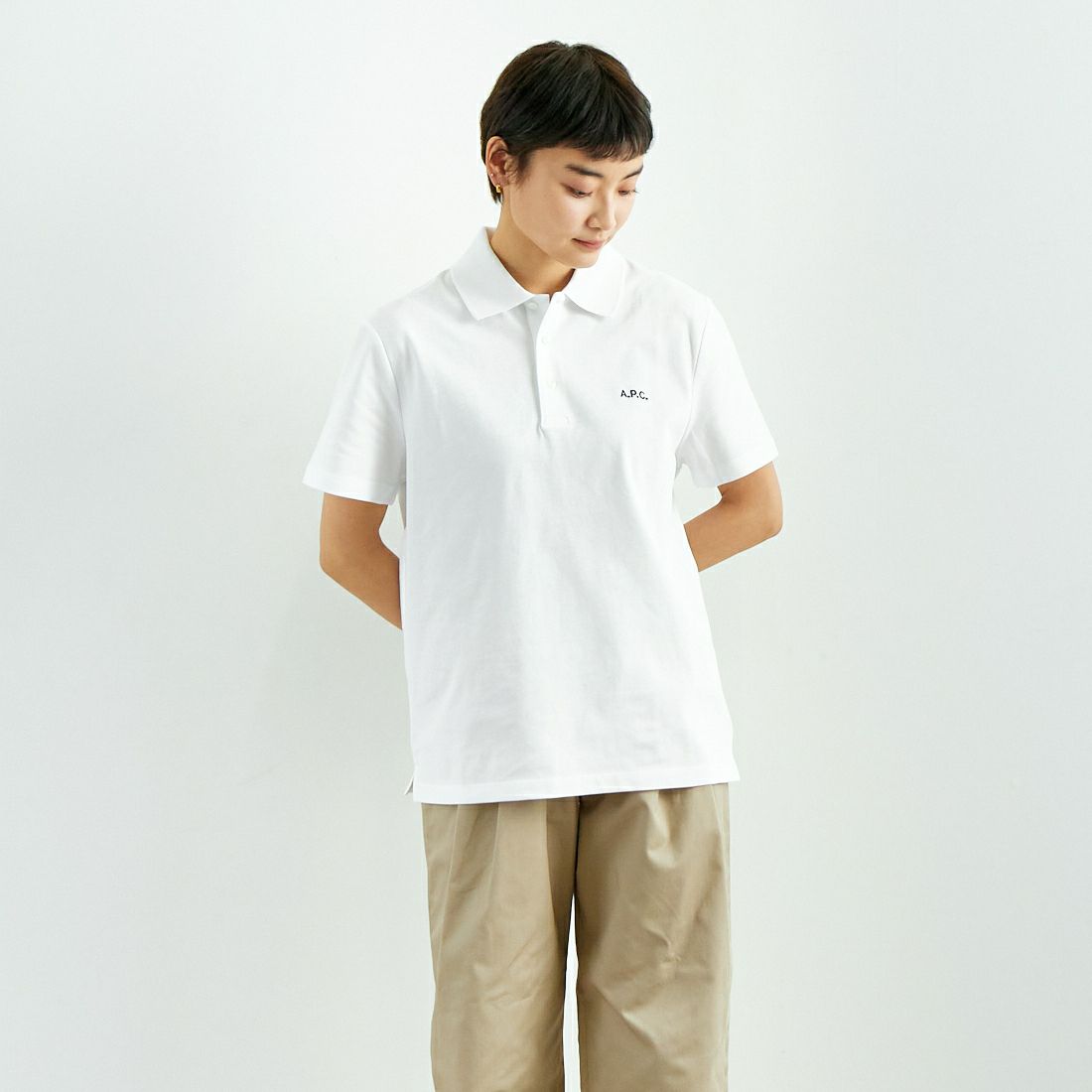 A.P.C. [アー・ペー・セー] スタンダードポロシャツ [POLO-STANDARD] 90 BLANC &&モデル身長：160cm 着用サイズ：XS&&