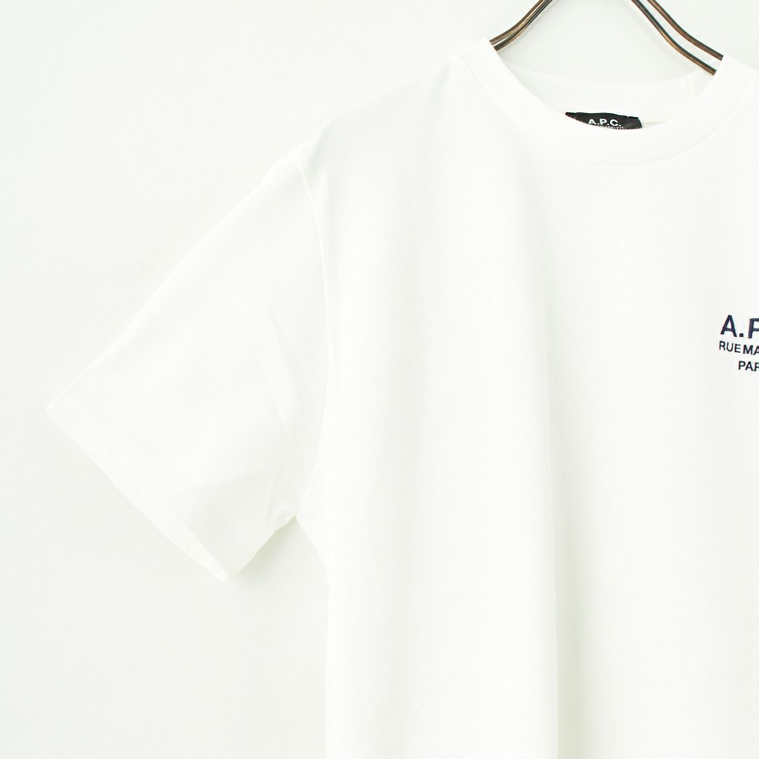 A.P.C. [アー・ペー・セー] スタンダードロゴTシャツ [STANDARD-RUE-MADAME] 90 BLANC/D