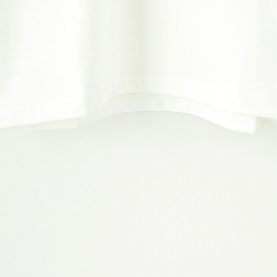 A.P.C. [アー・ペー・セー] スタンダードロゴTシャツ [STANDARD-RUE-MADAME] 90 BLANC/D