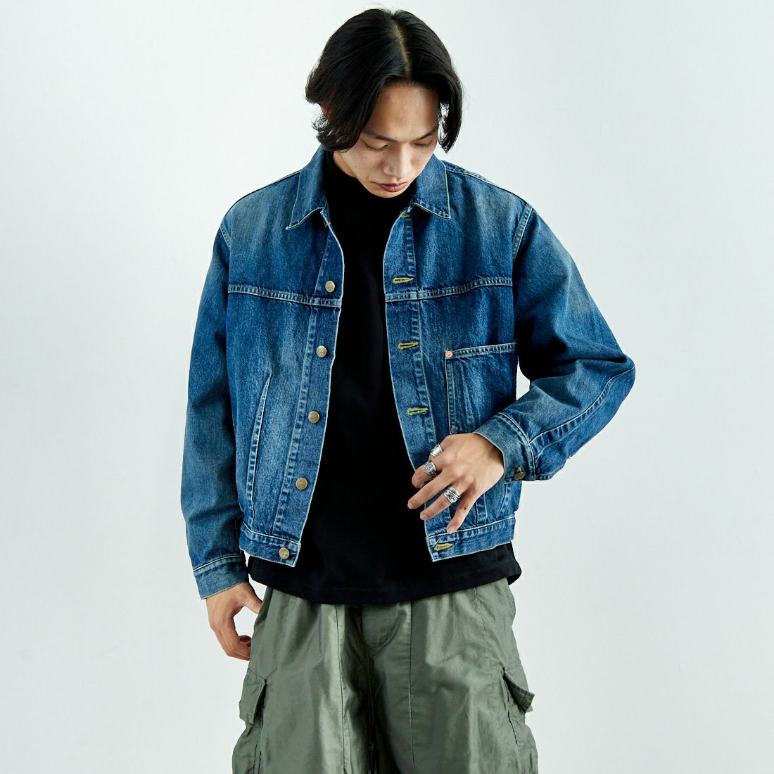 Needles [ニードルズ] ダーツボトムジーンジャケット [QV158] A INDIGO &&モデル身長：179cm 着用サイズ：M&&