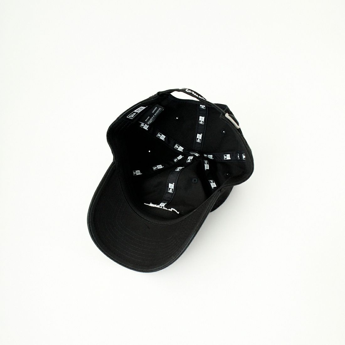 NEW ERA [ニューエラ] カジュアルクラシック 手書き風ロゴキャップ [14307355] BLK