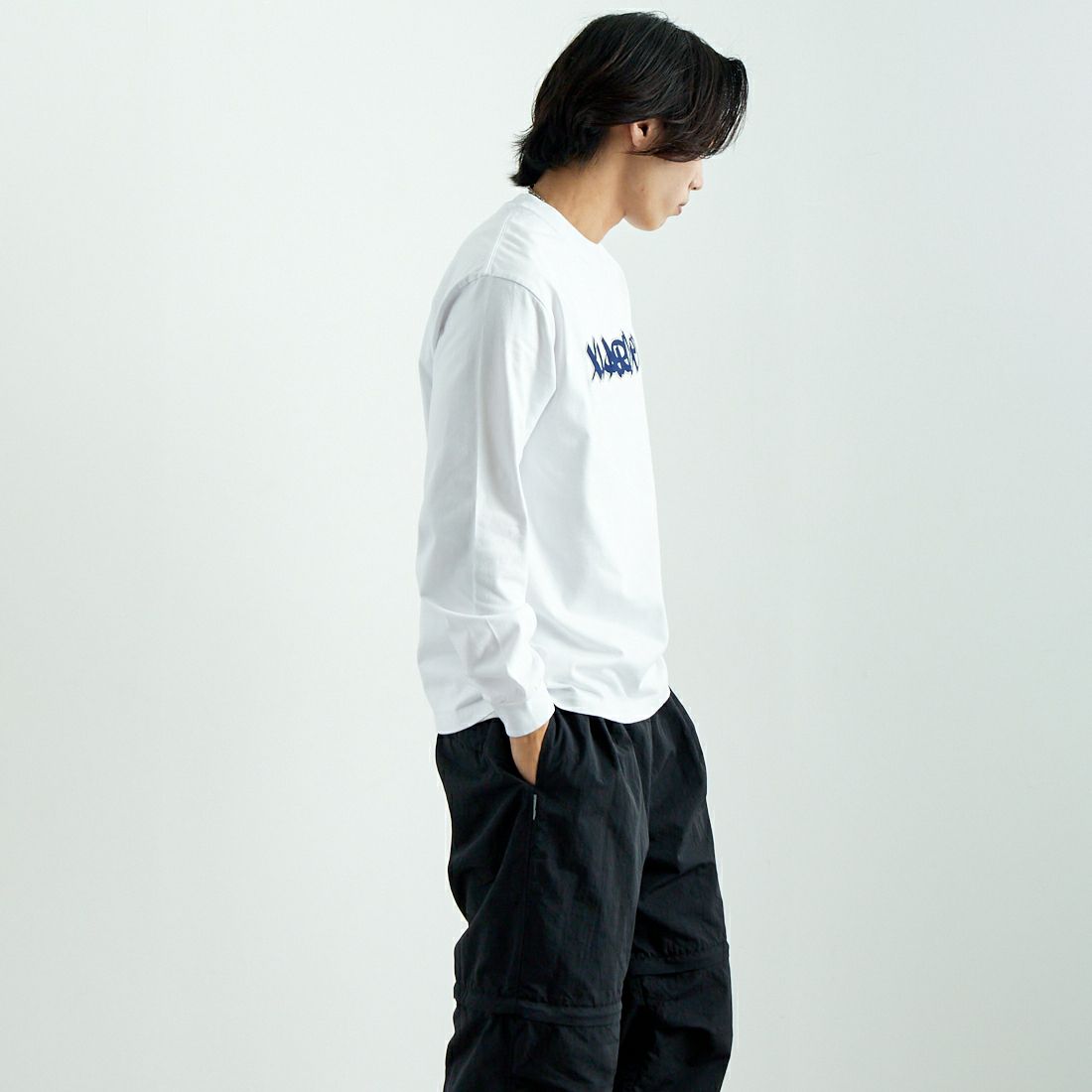 XLARGE [エクストララージ] XLタグ ロングスリーブTシャツ [101251011003] WHITE &&モデル身長：179cm 着用サイズ：M&&