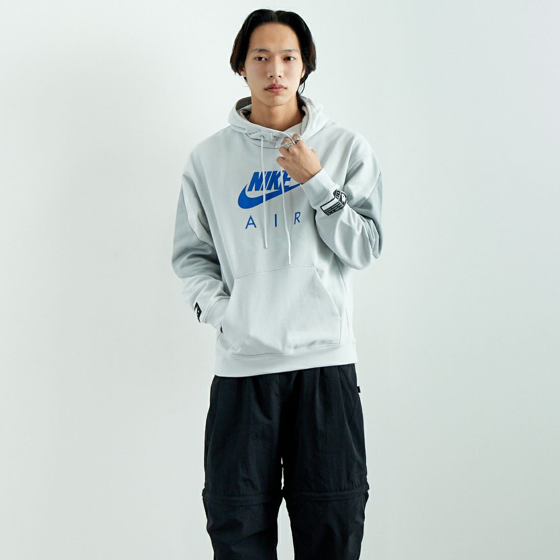 NIKE [ナイキ] エアフリース ロングスリーブフーディ [HJ0274] 009 PHOTON &&モデル身長：179cm 着用サイズ：M&&