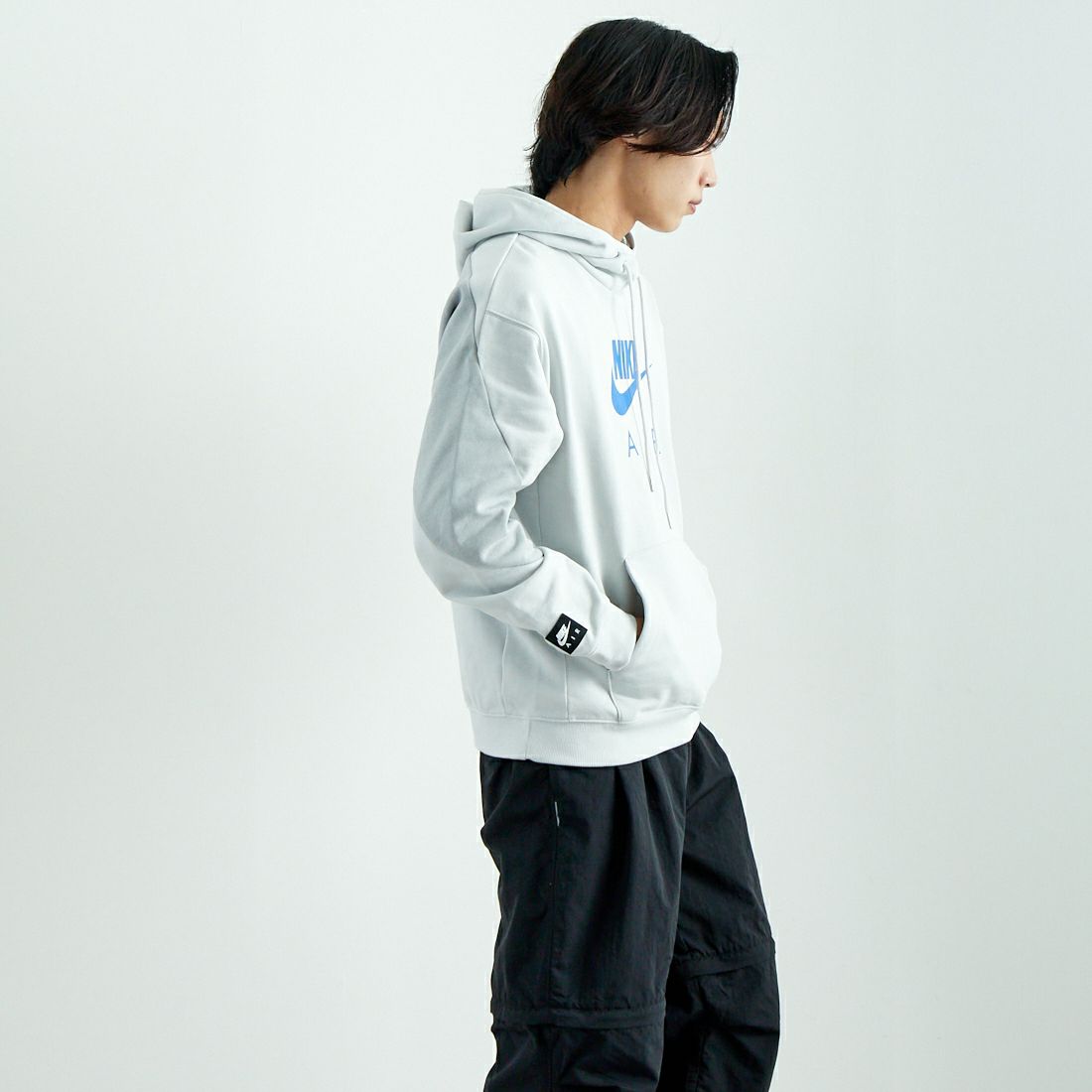 NIKE [ナイキ] エアフリース ロングスリーブフーディ [HJ0274] 009 PHOTON &&モデル身長：179cm 着用サイズ：M&&