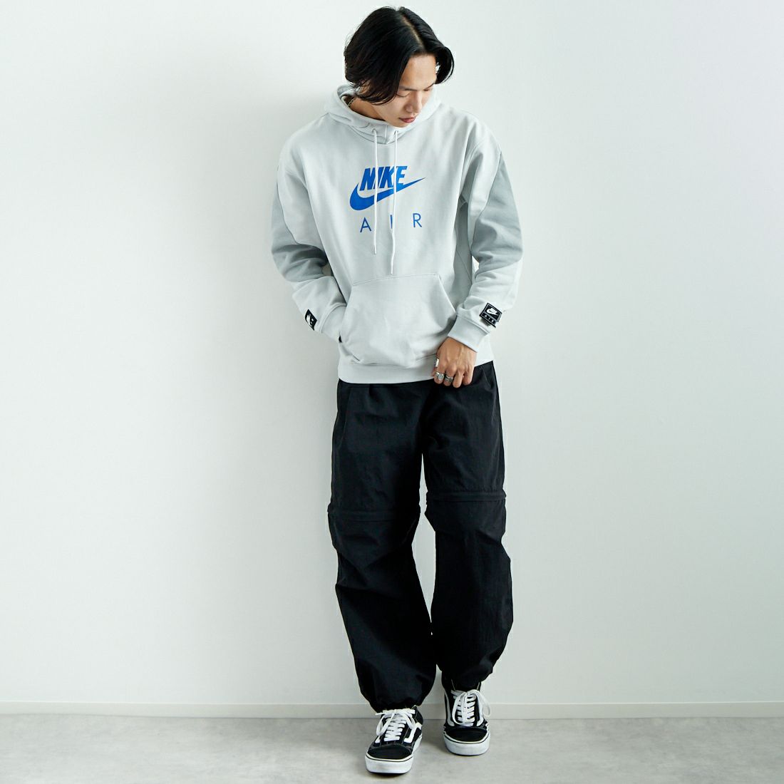 NIKE [ナイキ] エアフリース ロングスリーブフーディ [HJ0274] 009 PHOTON &&モデル身長：179cm 着用サイズ：M&&