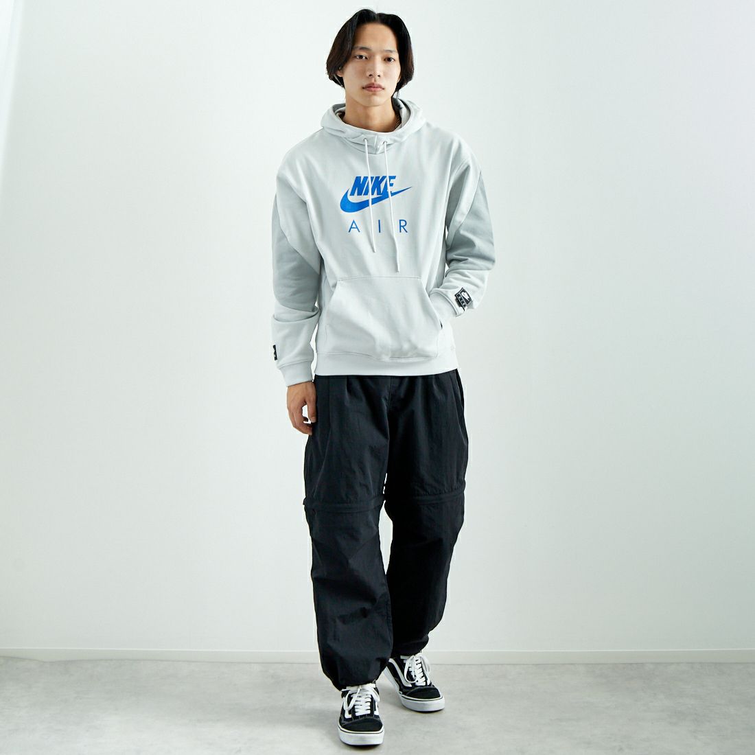 NIKE [ナイキ] エアフリース ロングスリーブフーディ [HJ0274] 009 PHOTON &&モデル身長：179cm 着用サイズ：M&&