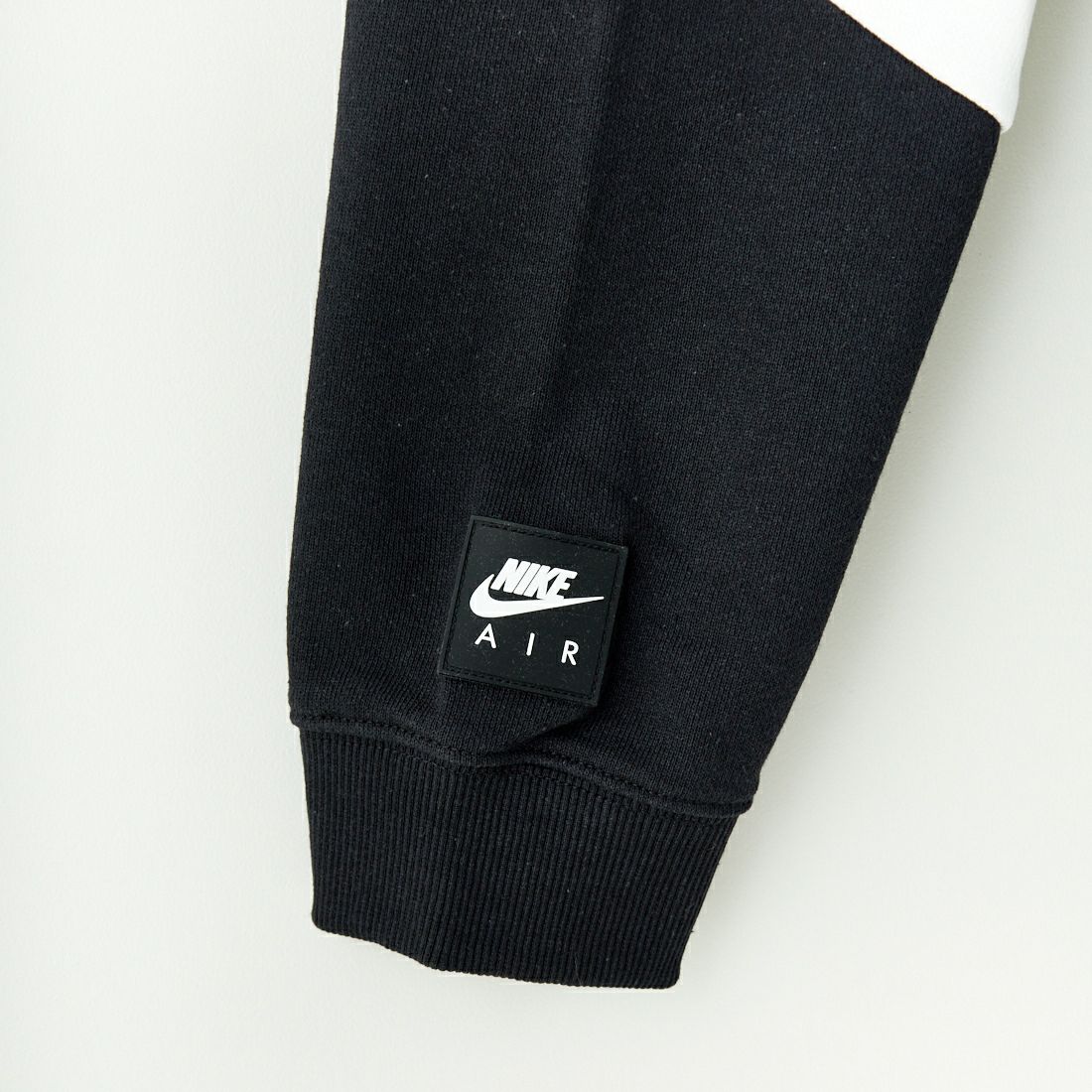NIKE [ナイキ] エアフリース ロングスリーブフーディ [HJ0274] 010 ﾌﾞﾗｯｸ