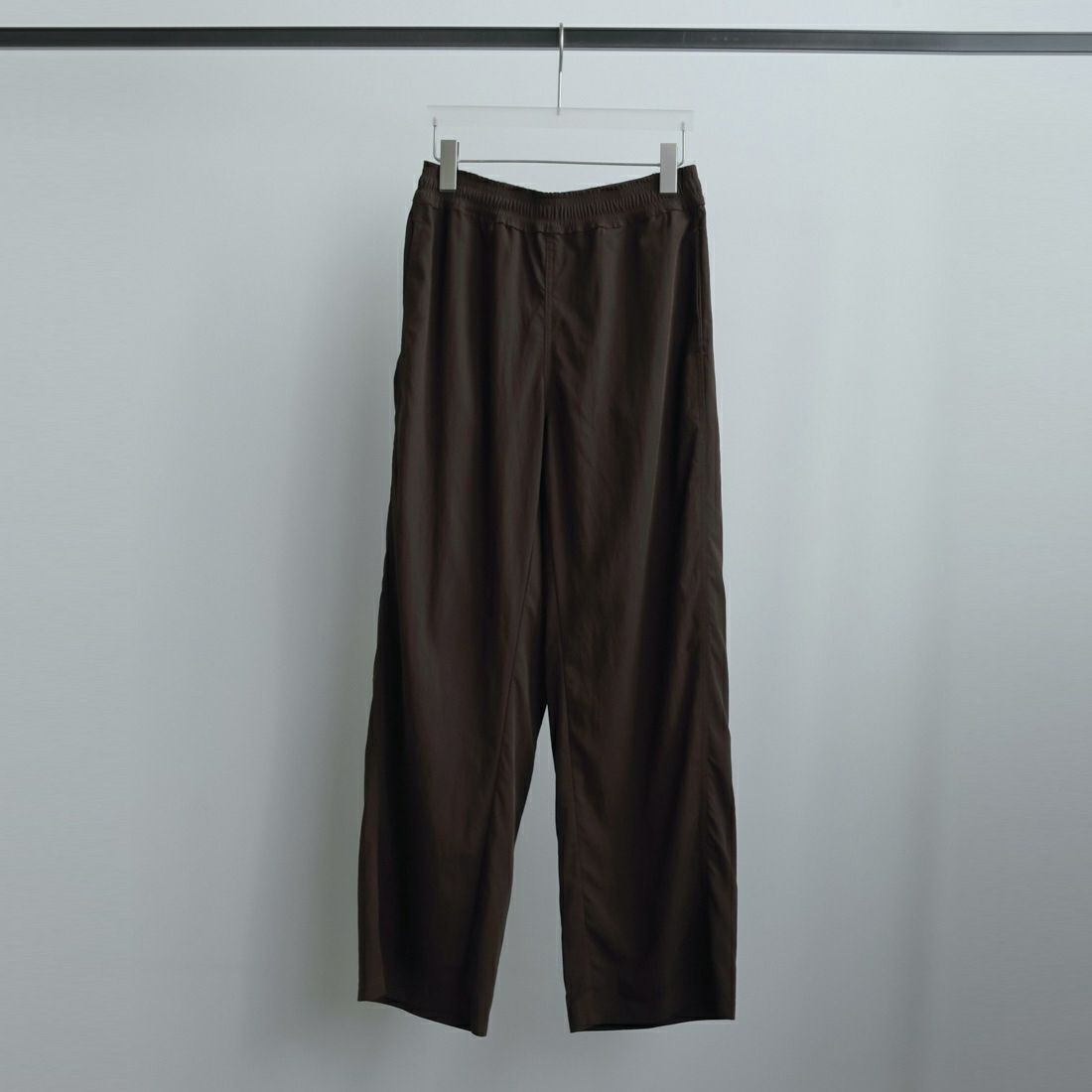 anuke [アンヌーク] シャンブレーラフパンツ [62510710] BRN