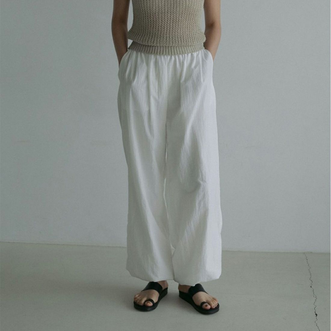 anuke [アンヌーク] ナイロンボリュームパンツ [62510719]｜ジーンズ  