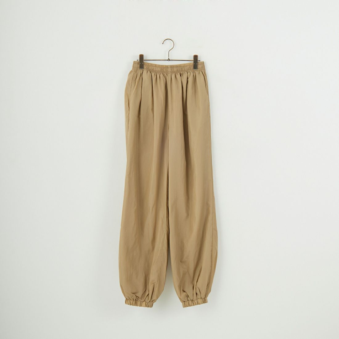 anuke [アンヌーク] ナイロンボリュームパンツ [62510719]｜ジーンズ  