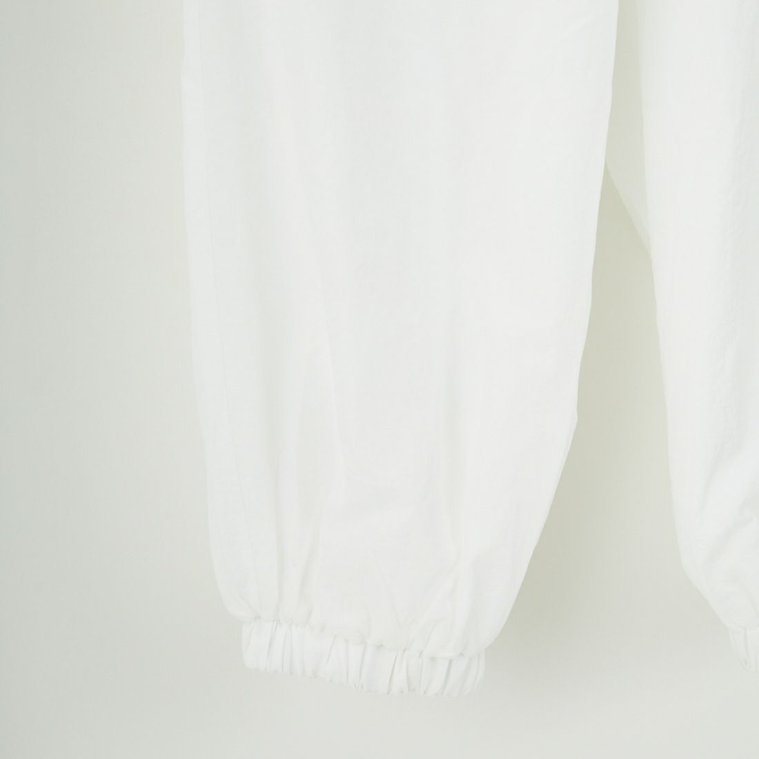 anuke [アンヌーク] ナイロンボリュームパンツ [62510719] WHT