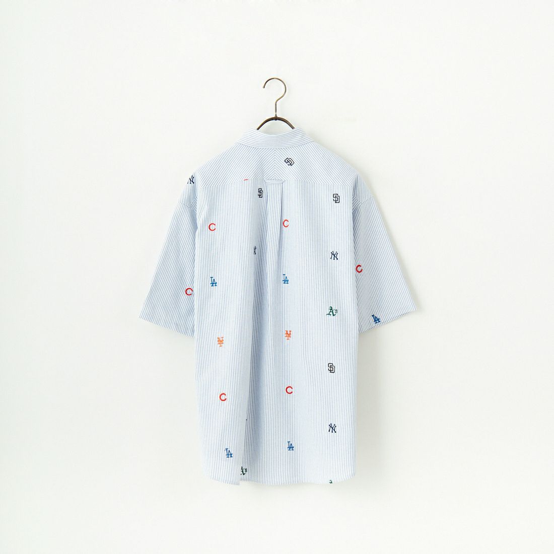 Fanatics [ファナティクス] 別注 MLB ランダムロゴ刺繍 ストライプ柄ボタンダウンショートスリーブシャツ [ML2124FW0002-JF] NAVY STRIP