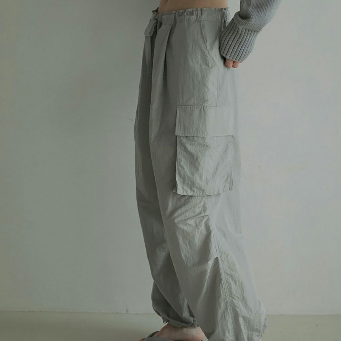 anuke [アンヌーク] ナイロンカーゴパンツ [62510703] I.BLU