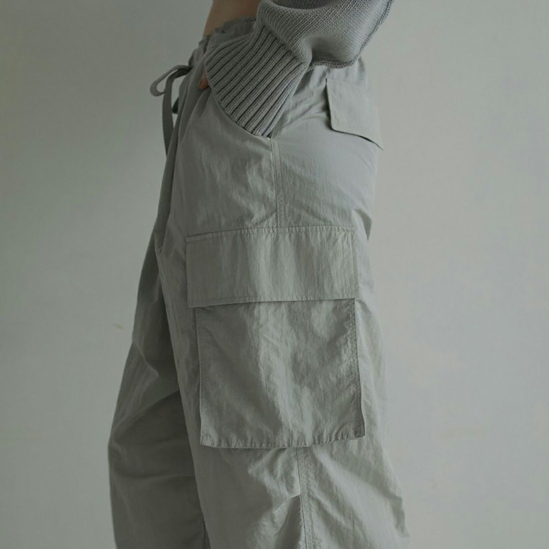 anuke [アンヌーク] ナイロンカーゴパンツ [62510703] I.BLU