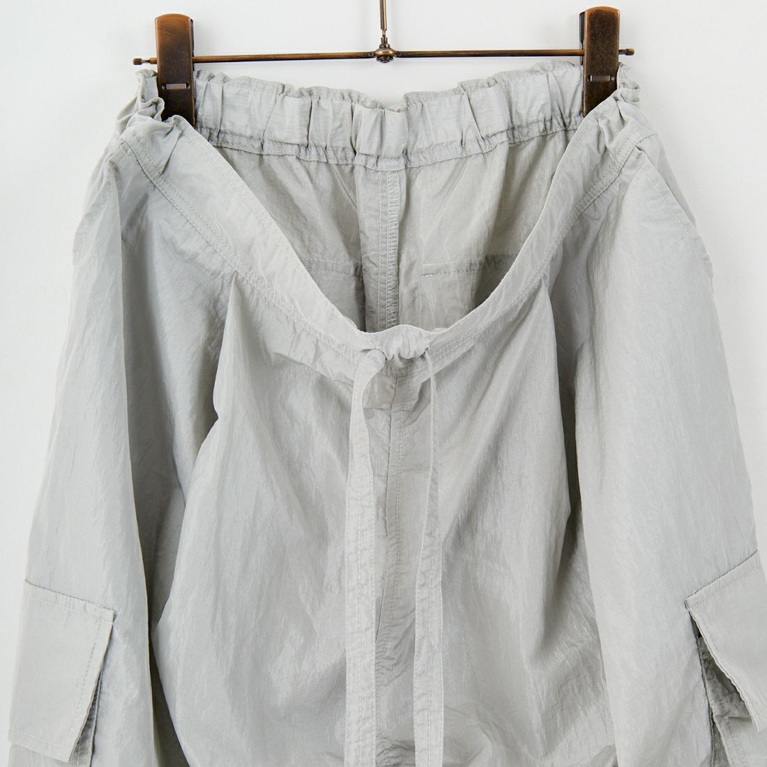 anuke [アンヌーク] ナイロンカーゴパンツ [62510703] I.BLU