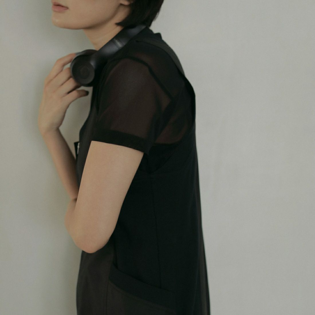 anuke [アンヌーク] シアーチュールTシャツ [62510624] BLK