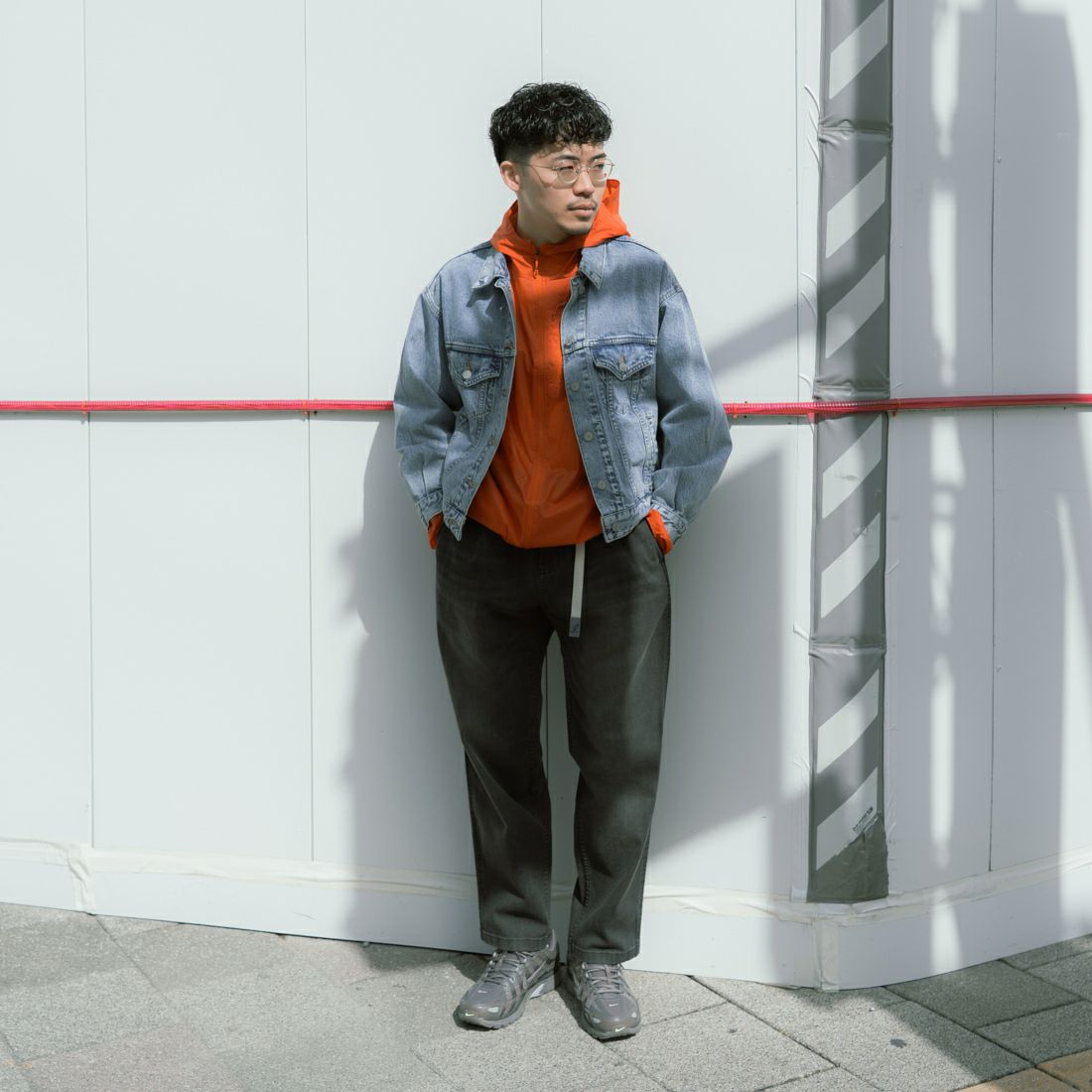 GRAMiCCi [グラミチ] 別注 エブリデイ ストレッチデニムパンツ [GUP5-S2051-JF] BLACK USED &&モデル身長：168cm 着用サイズ：M&&