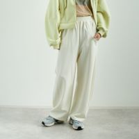 031 ｵﾌﾎﾜｲﾄ&&モデル身長：167cm 着用サイズ：F&&