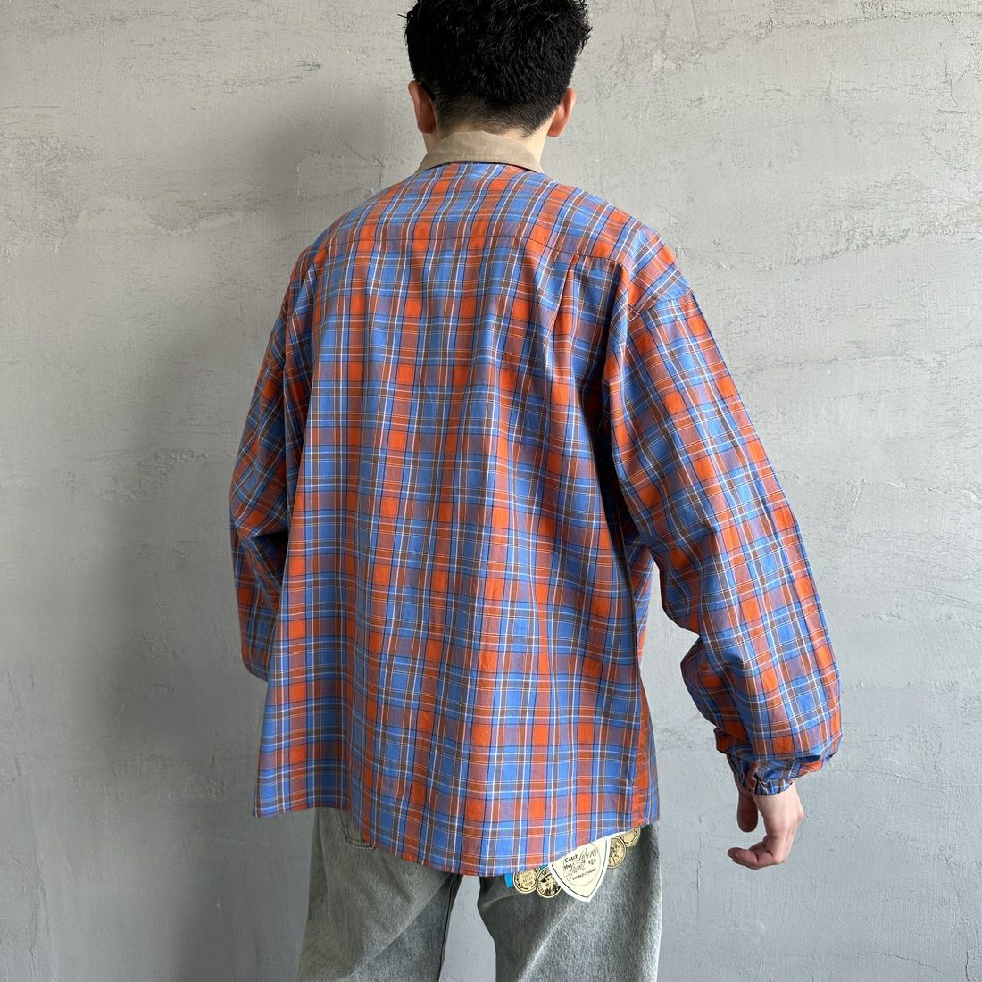 UNIVERSAL OVERALL [ユニバーサルオーバーオール] 別注 ビッグシルエットパジャマシャツ [U2511100IN-JF] BRN CHECK &&モデル身長：168cm 着用サイズ：M&&