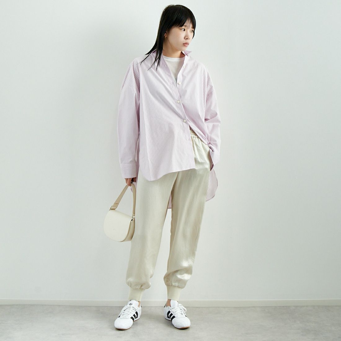 MICA&DEAL [マイカアンドディール] ストライプオーバーシャツ [0125101020] PINK &&モデル身長：167cm 着用サイズ：F&&