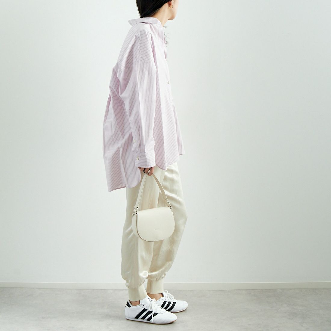 MICA&DEAL [マイカアンドディール] ストライプオーバーシャツ [0125101020] PINK &&モデル身長：167cm 着用サイズ：F&&