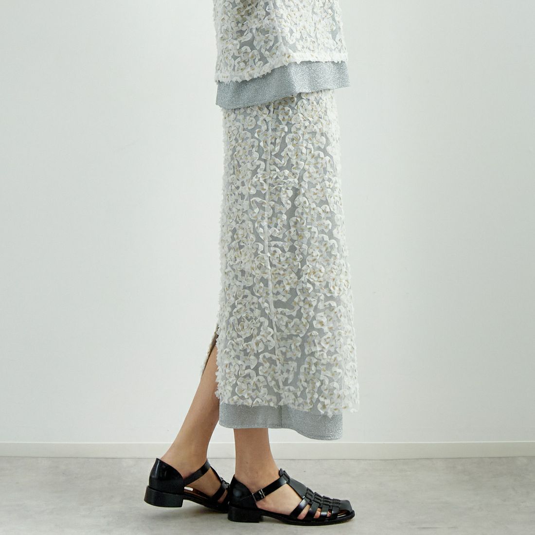 USINE [ユジーヌ] モチーフ柄タイトスカート [2510303] OFF WHITE &&モデル身長：167cm 着用サイズ：F&&