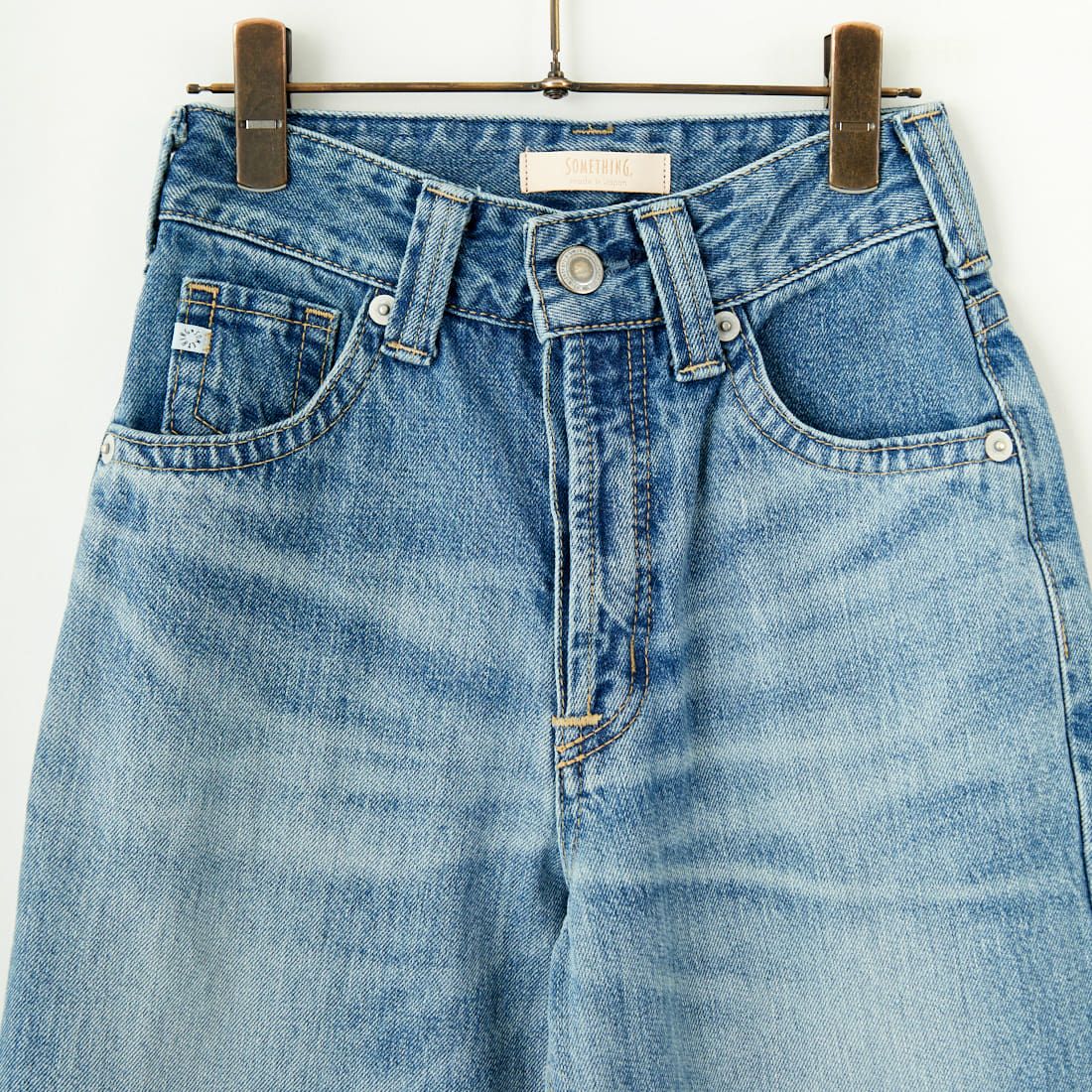 SOMETHING [サムシング] ドレスアップストレートデニムパンツ [SA1003] 66 L.BLUE