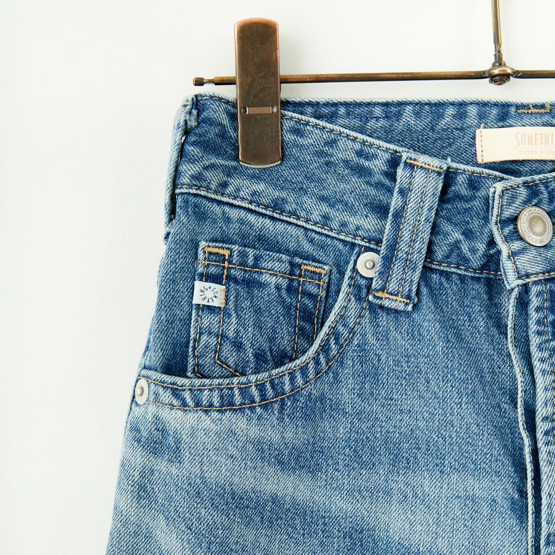SOMETHING [サムシング] ドレスアップストレートデニムパンツ [SA1003] 66 L.BLUE